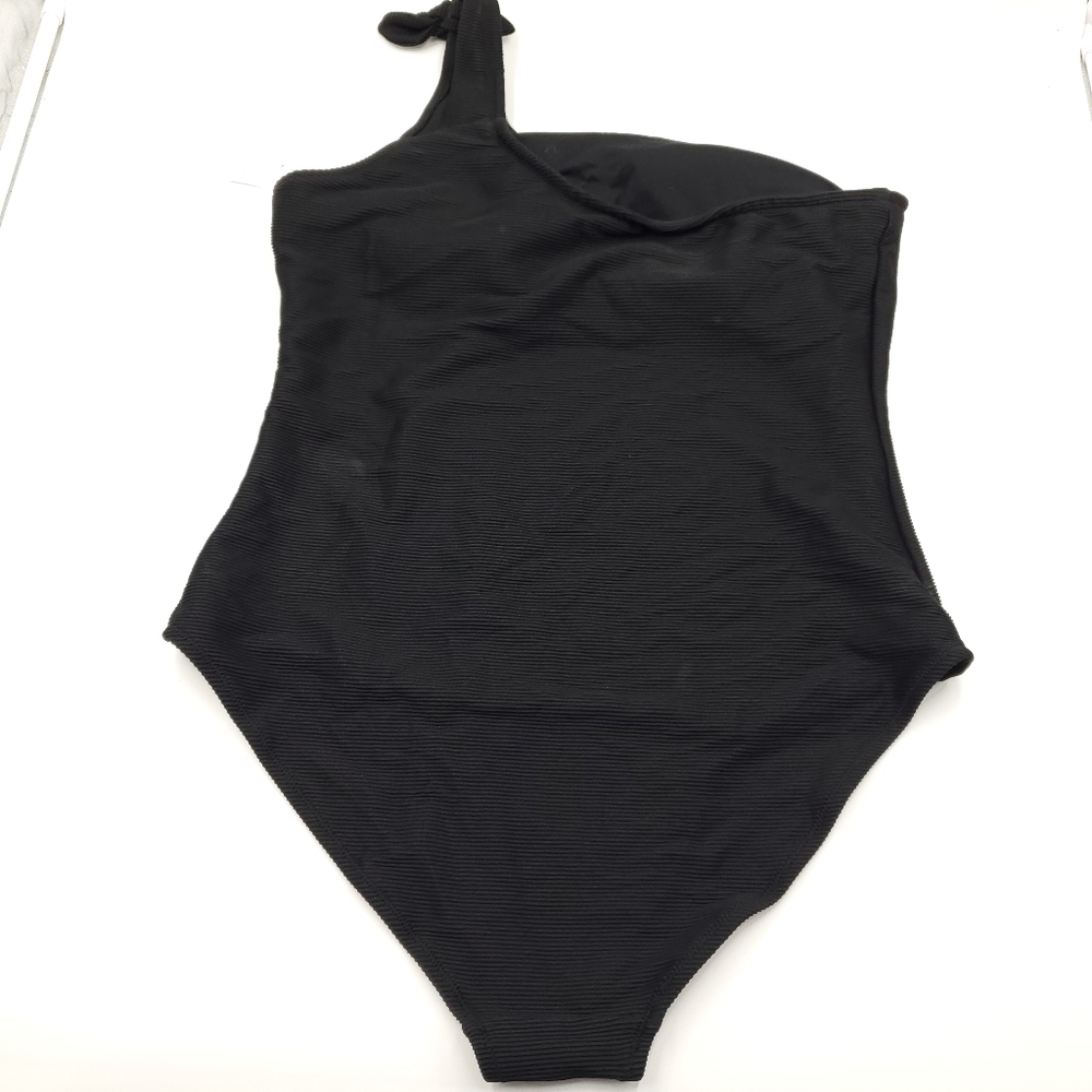 Old Navy Textured-Stripe One-Shoulder Swimsuit - Picture 3 of 9